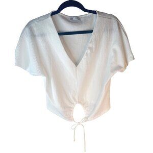 2/$30 ZARA White Small Textured V-Neck Tie-Front Crop Top